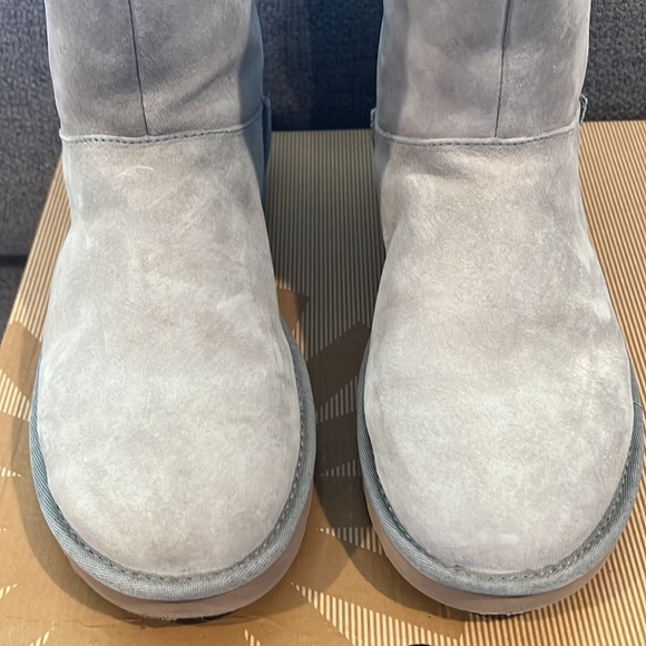 UGG Remora w/Ash size 8 - Picture 5 of 12